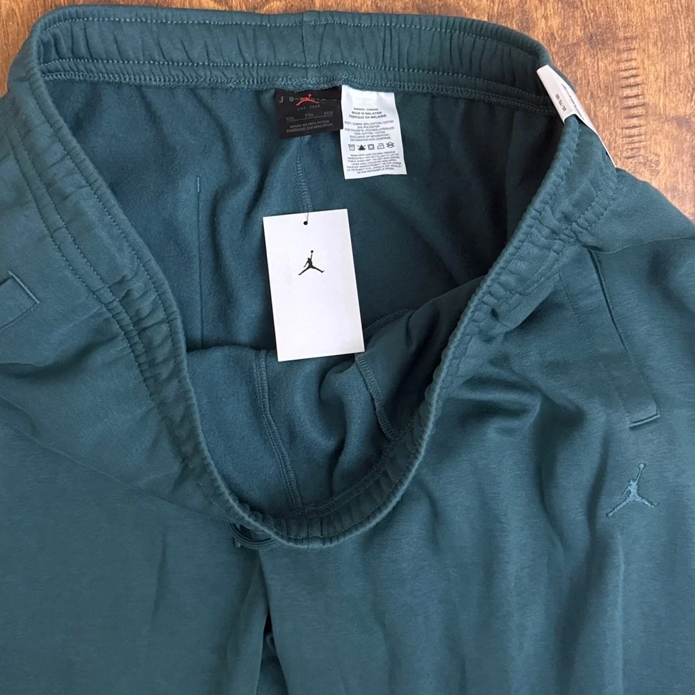 Jordan Multi Sport Joggers Size XXL - Picture 10 of 17